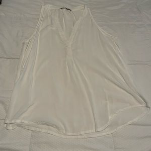 White Mango v-neck dress tank